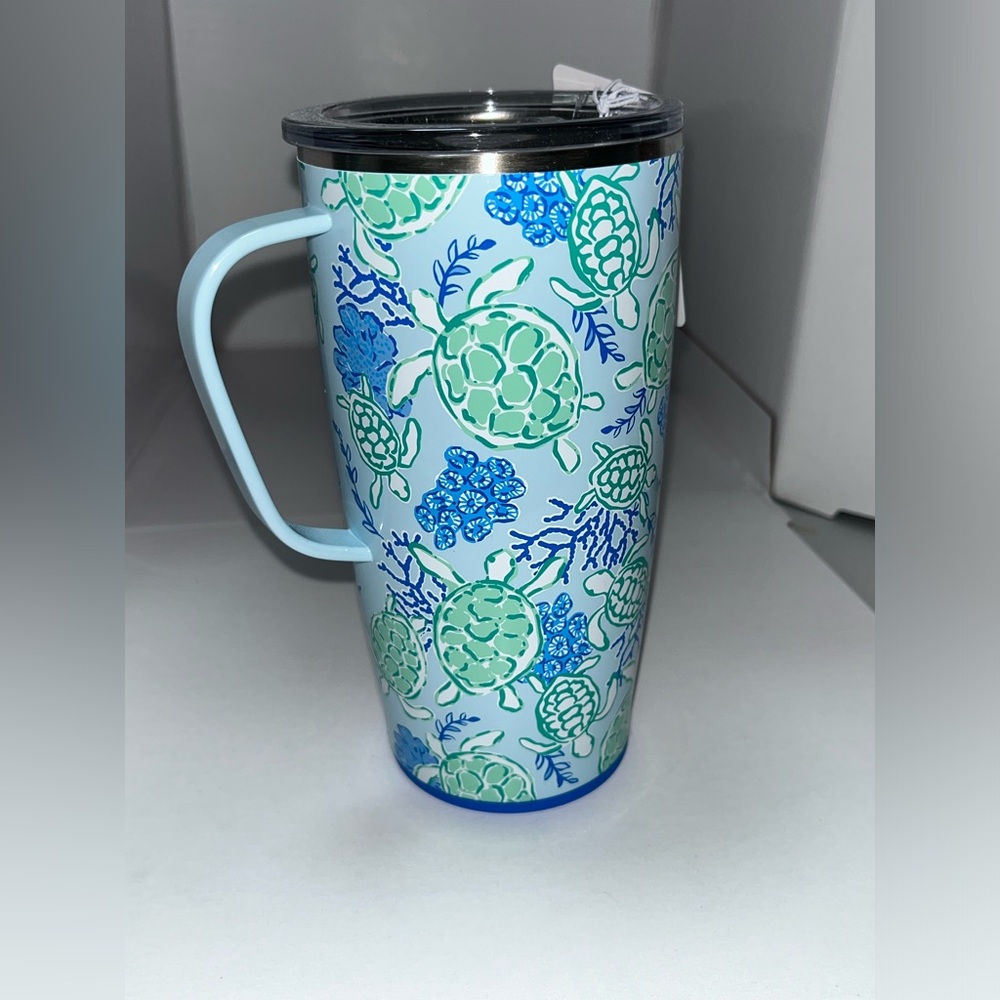 Swig Life 22 oz Travel Mug. Shell Yeah. New!  Beautiful blue green design.